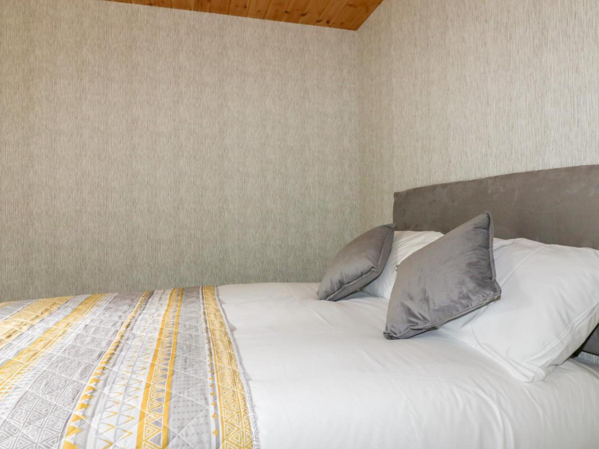 Lodge Two Труро Екстер'єр фото